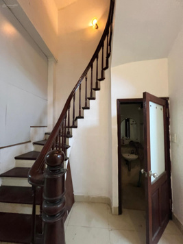 Hiếm nhà 3,5T khu P/Lô phố Liễu Giai-Văn Cao DT 61m2 MT 3,61m ngõ oto sát phố giá 16,9 tỷ có TL