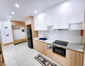 Cần bán căn hộ 2 phòng ngủ full nội thất The Minato Residence, 84 m2. Đã có sổ hồng, giá 3 tỷ 25