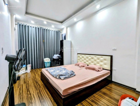 Cần bán nhà riêng giá 8,5 tỷ VND tại Phố Kim Mã, Ba Đình, Hà Nội