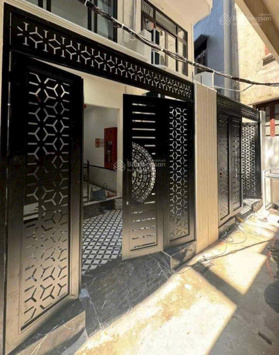 Bán nhà Đội Cấn, Ba Đình, ngõ ô tô, lô góc, nhà 36m2 5 tầng hơn 7 tỷ