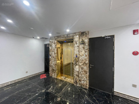 Chính chủ bán nhà mặt phố Văn Cao - 120m2 - mặt tiền 12m - 9 tầng - thang máy - lô góc