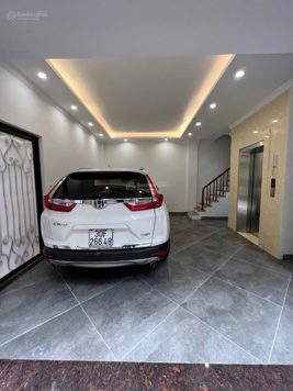 Bán nhà 6 tầng thang máy tại phố Đội Cấn ô tô vào nhà - hình ảnh thực tế trên bài - tel 0904 717 878