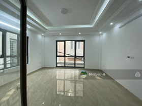 Bán nhà xây mới Đội Cấn Ngọc Hà Ba Đình 50m2x6T, 15.5 tỷ đường ô tô tránh, xe 16 chỗ vào nhà