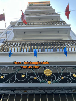 Bán tòa nhà CCMN Nguyễn Trãi - Cạnh Royan City , lô góc 2 ngõ + 2 Thoáng, 50m, 12PKK- Giá 11,x