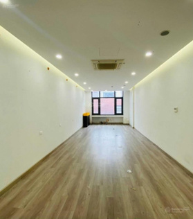 SIÊU PHẨM MẶT PHỐ VIP BA ĐÌNH-DIỆN TÍCH RỘNG- 9T THANG MÁY-VỈA HÈ -KINH DOANH SẦM UẤT -GIÁ ĐẦU TƯ .