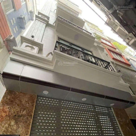 Bán nhà 8.95 tỷ, 38m2, 6 tầng thang máy, 4 ngủ, ngõ 58 Đào Tấn, Ba Đình