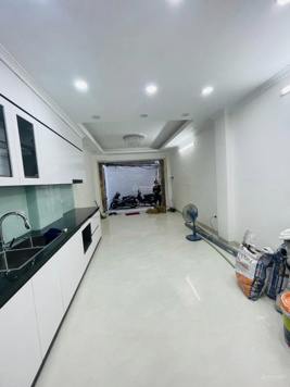 Nhà đẹp Xuân La 54X5T, thang máy, ô tô tránh, kinh doanh, nhà mới, sổ đẹp ở luôn, 11.8 tỷ.