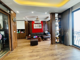 Trung Tâm Tây Hồ. Nhà 5T Mặt Ngõ Thông, Kinh Doanh Sầm Uất, Nhỉnh 14 tỷ