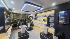 Trung tâm Ba Đình, phố VIP, ngồi tầng thượng uống café view Hồ Tây xem bắn pháo hoa là đây chứ đâu!!!