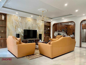 Cần bán nhà MP Trấn Vũ, Nguyễn Khắc Hiếu, DT 95m2 x 6 tầng, MT 4,6m (thang máy)