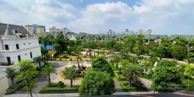 Sổ đỏ sẵn nhận nhà ngay lô ngoại giao BT 2 mặt tiền, view vườn hoa 4 tầng 1 hầm Ciputra Tây Hồ