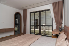 Bán Biệt thự Cao Cấp BT2 Kita Capital Ciputra 140m2, MT 7m, 3 tầng 1 tum 1 hầm, đường 18m, 46 tỷ