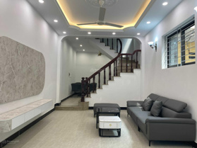 Biệt thự mini phố Ngọc Hà, đối điện vườn Bách Thảo 51m2 4 phòng ngủ, 2 thoáng cực đẹp, chỉ 8.5 tỷ