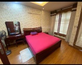 HOÀNG HOA THÁM -Ô TÔ - VỈA HÈ - KINH DOANH SẦM UẤT SUẤT NGÀY ĐÊM