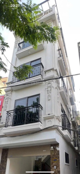 Bán nhà Tây Sơn. Dt. 55m2. Mt 5m. 4 ngủ 4 vs. 5 tầng. Giá 11tỷ.