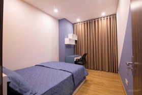 Chính Chủ Cần Bán Gấp Chỉ hơn 5 tỷ Full nội thất, chung cư Golden Land 275 Nguyễn Trãi
