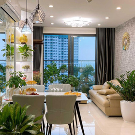 Bán gấp căn ngoại giao 2PN 1VS 53.8m2 Vinhomes Smart City