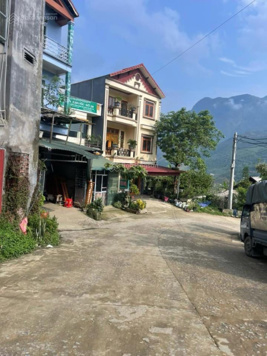 Bán nhà 3 tầng ngay lối vào Tả Van - Sapa
