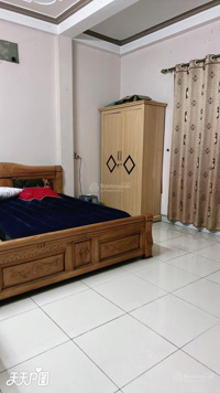 Hàng hiếm - Bán đất rộng đã có khách sạn xây thô 5 tầng và nhà 3 tầng tại phố Lê Khôi, giá đầu tư