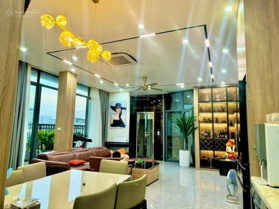 SIÊU PHẨM ! Bán nhà phố Hoàng Cầu, 2 thoáng, ô tô đỗ cửa, ngõ thông, nhà đẹp thoáng sáng, 58m2*5T