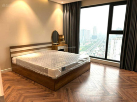 Cần bán căn 2 ngủ đẹp nhất chung cư cao cấp King Palace