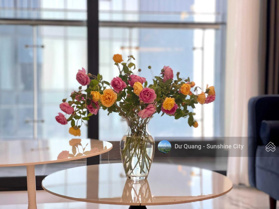 Sunshine City - Bán căn GÓC DT 104,1m2 - full đồ - tầng cao - view sông Hồng - có 2 ban công