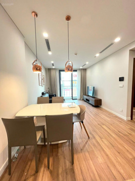 The Legend Bán 2PN diện tích 73m2 full nội thất hướng Đông Nam tầng cao giá hơn 6.3tỷ bao thuế phí