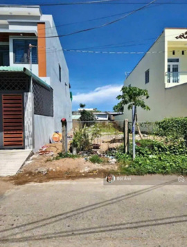 Bán nhanh lô đất vip ngay Đại Học Cần Thơ, Lê Hồng Phong, P. 3, TP. Sóc Trăng, 700tr/120m2. SHR