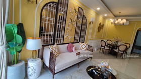 MUA LÀ CÓ LÃI! Chính chủ cần bán gấp căn hộ 3PN view hồ, Chung cư Melody Linh Đàm chỉ 49 tr/m2.