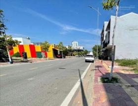 Bán đất MTĐ Trương Văn Kỉnh, Trà Vinh ngay trường Trung Tiểu học Việt Anh 5. DT 100m2/650tr SHR