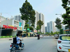 Chỉ 69tr/m2 - giá hời đầu tư khu Vinhomes Quận 9, Phước Thiện - lô đất góc 2 mặt tiền