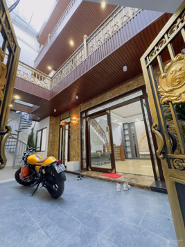 Bán nhà ô tô đỗ cổng full nội thất ở sướng phố Phạm Ngọc Thạch Đống Đa 122m giá 14.8 tỷ