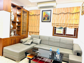 Cc cần bán nhanh nhà Ngõ Quan Thổ 1, Hàng BộT, Đống Đa giá siêu rẻ Lh 0934 566 444 Hồng Oanh