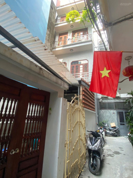 Chính chủ bán nhà 4 tầng - giá đầu tư - CCMN - trung tâm Đống Đa - MT 10m
