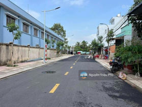 Lô đất đẹp full thổ MT đường Trương Văn Kỉnh ngay trung tâm gần nhiều tiện ích SHR/100m2/600TR