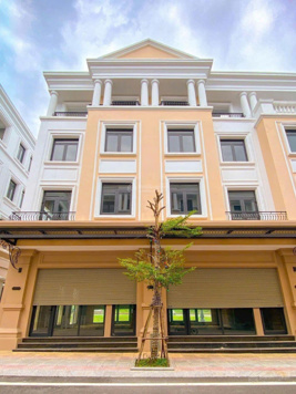 CHỈ 1 TỶ 8 sở hữu được ngay căn Shophouse Royal Park, tại trung tâm thành phố, LH 0989 927 896