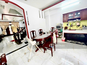 Hàng thơm - nhà 3 tầng - sát bên Võ Văn Ngân - hẻm xe hơi 1/ - DT: 154m2 - giá chỉ 53tr/m2