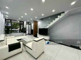 Cần bán Nhà Đẹp Giá Tốt, nội thất cao cấp 5x21 SHR, vào ở ngay tại Vạn Phúc City, Thủ Đức