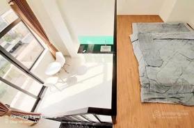 Duplex siêu rộng ở được 3 - 4 bạn ngay trung tâm Q7, ban công thoáng mát gác cao