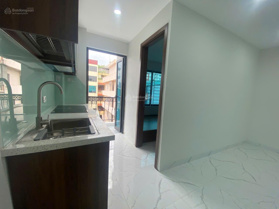 Bán Gấp Căn Hộ Dịch Vụ 12 Phòng Khép Kín. Thang Máy, Có Hệ Thống PCCC Tiêu Chuẩn.