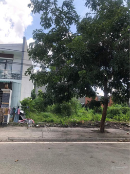 Lô đất tại MT ĐT 878 cần bán gấp giá 534 triệu / 143m2 ( 6m x 23,9m ), sổ FO. Liên hệ: 0938 241 631