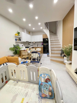 Bán nhà Khâm Thiên 38m - nhỉnh 5tỷ - Đống Đa - HN - siêu đẹp - sổ đỏ bánh chưng