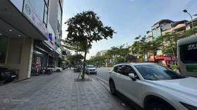 Bán nhà mặt phố Xã Đàn, DT 130m2 x 7 tầng, mặt tiền 12m, thuê 300 tr/ th.