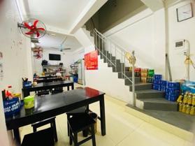 Bán nhà mặt phố Võ Văn Dũng 43m 3T MT3.5m. Ba bước chân ra hồ Hoàng Cầu. Vỉa hè rộng, ô tô dừng đỗ.