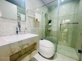Chính chủ bán căn ngoại giao 113m2 full nội thất dự án chung cư QMS - Tố Hữu - Hà Nội hỗ trợ vay