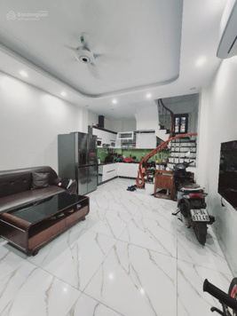 HIẾM HỒ TÙNG MẬU - 7,65TY - 6 TẦNG- DÂN XÂY - FULL NỘI THẤT - SỔ ĐẸP - KINH DOANH
