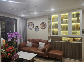 Chính chủ bán: 3PN - 82m2, giá 3 tỷ 950, Vinhomes Smart City (DT TT 73.9m2)