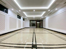 Cần bán gấp mặt phố Quan Nhân - Quận Thanh Xuân - 9 tầng thang máy - khu vực trung tâm