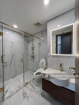 Bán Diamond Flower - 48 Lê Văn Lương, 172m2, 3 pn, 3vs, giá 10.08 tỷ, LH 0985 542 625