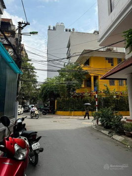 Bán nhà Thanh Xuân, căn nhà phố chính chủ, khu phân lô ô tô ra vào thuận tiện, kinh doanh vô đối